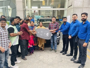 Tata Motors Cars Service Centre, Mumbai logo