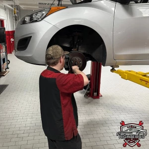 Raeeni Auto Service Center logo