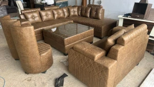 B K FURNITURE PALACE logo