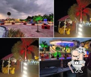 Headquarter restro bar, Rohtak