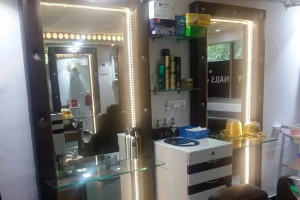 Shagun Beauty Salon logo