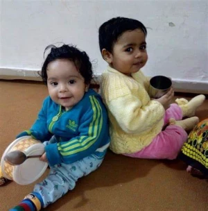 Cradle to Crayons' Best Child Day Care Center,, Panchkula logo