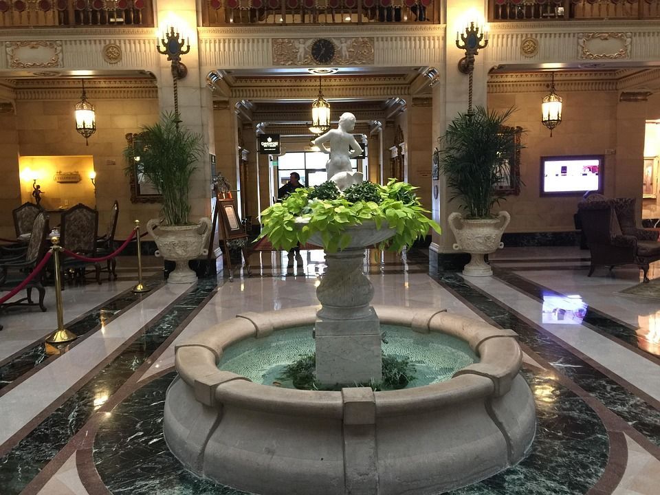 Fountain hotel
