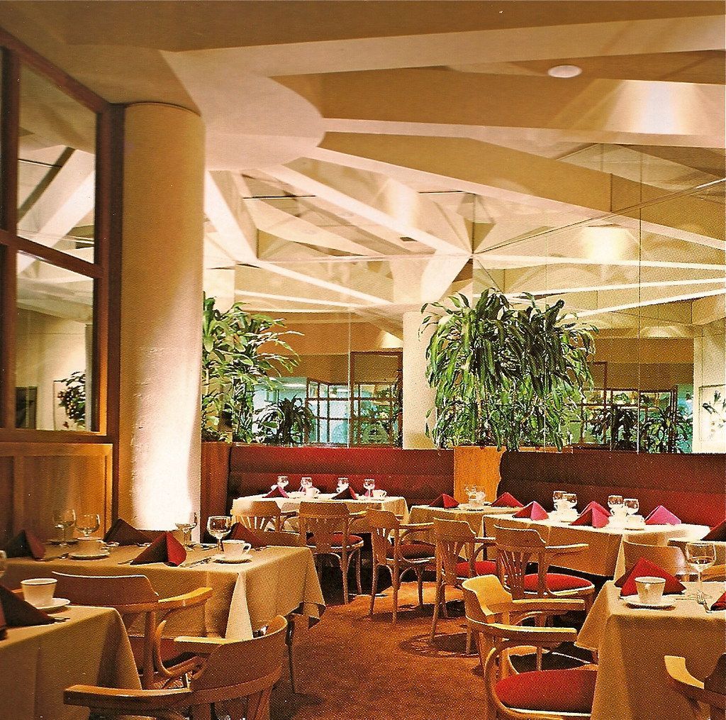 Broadway Restaurant