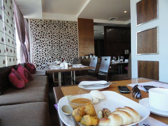 Pinxx, Restaurant