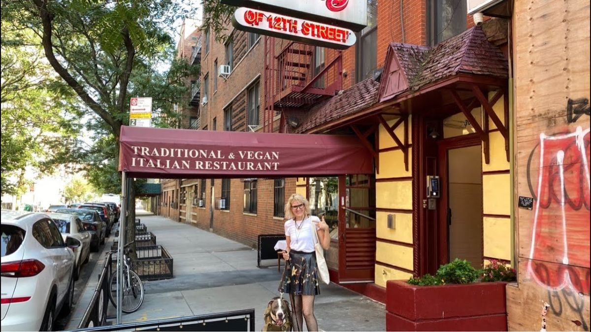 NewYork Street Restaurant