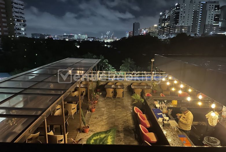 Space Brunch & Bar