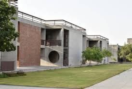 The Future of Education: Top 10 Architects Redefining IIM Ahmedabad's Campus