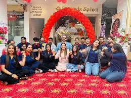 Strands Salon | Best Salon in Chandigarh | Top salons in Chandigarh