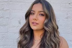 The Beauty Maven: Mrunal Panchal’s Journey as a Top Indian Influencer"