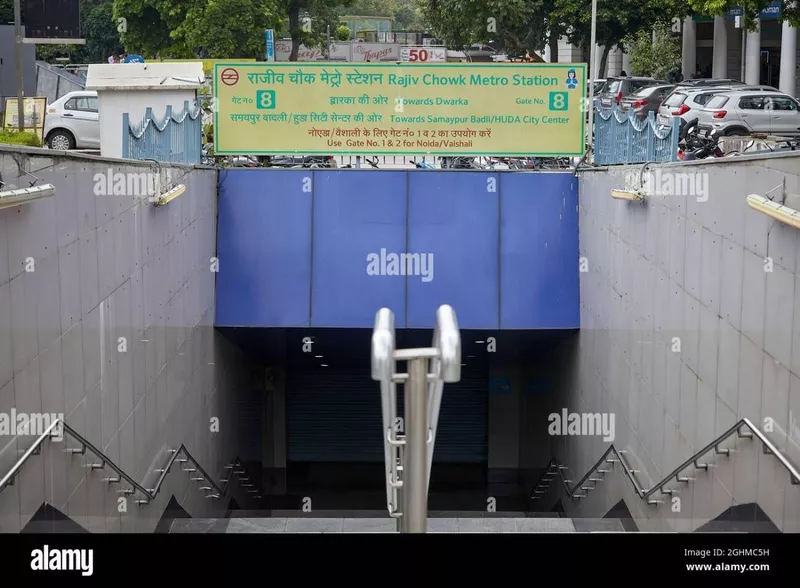 Rajiv Chowk metro station