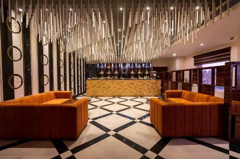 Holiday inn Express hotel