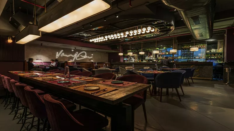 One8 Commune Restaurant