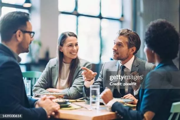 Discussions Restaurant