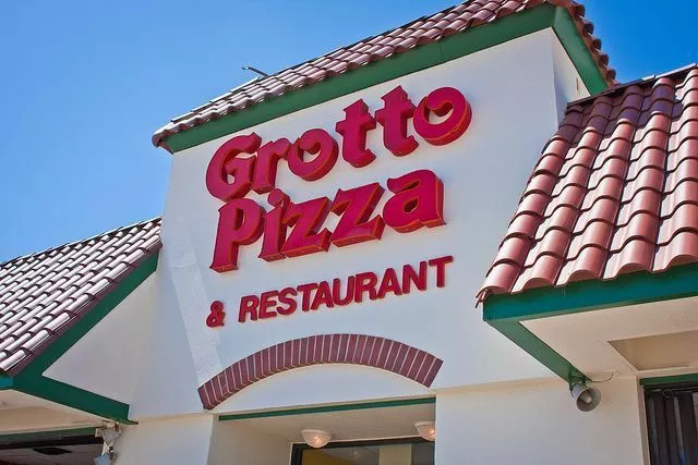 Grotto Pizza REstaurant