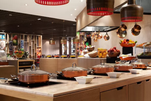 Cafe Knosh Restaurant