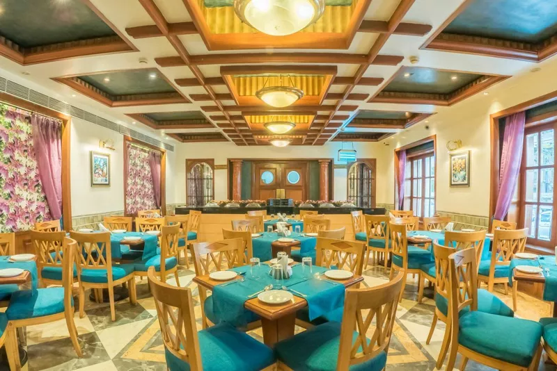 Curry N Pasta Restaurant