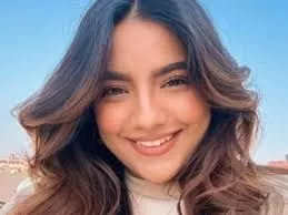 The Beauty Maven: Mrunal Panchal’s Journey as a Top Indian Influencer"