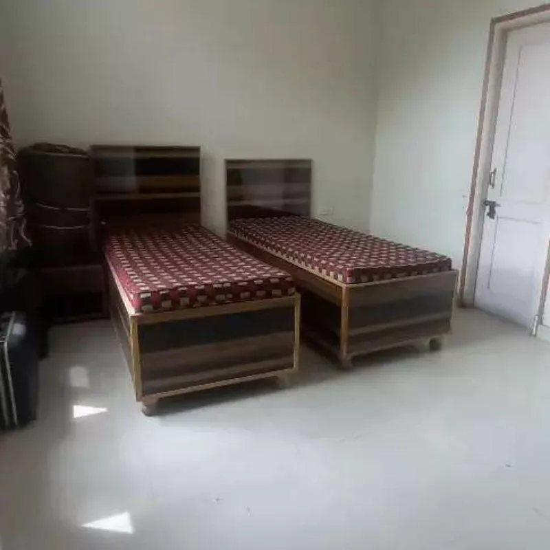Premium AC Girls PG Near Allen and Helix Institute in Sec 21D, Chandigarh