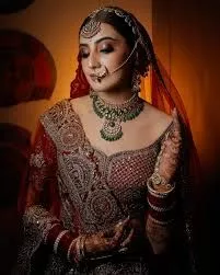 "Shaping Beauty Trends: The Journey of Parul Garg"