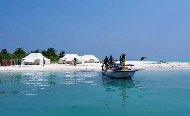 Thinnakara Island Tent Resort, the best 4- Star resorts in Lakshadweep