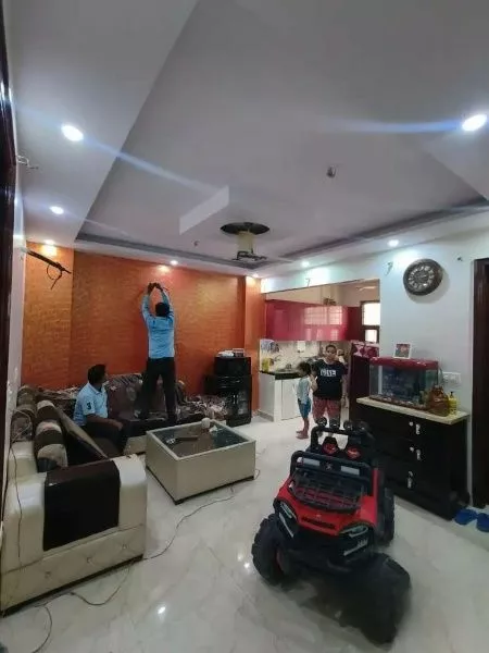 "Affordable 3BHK Flat for Sale: 900 ft², 2 Baths Near Dwarka Mor Metro, Delhi"