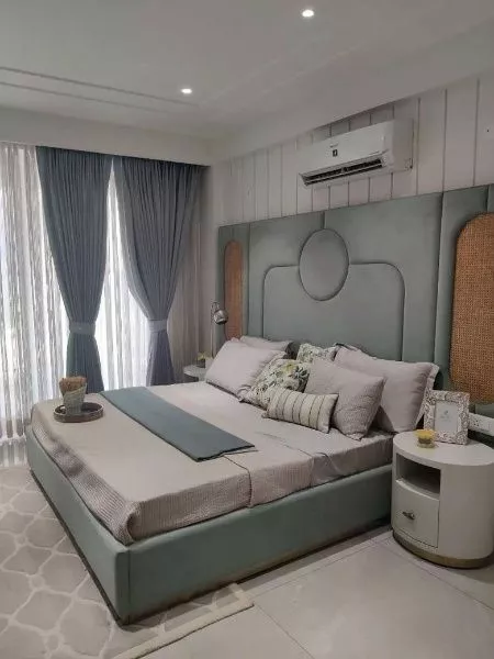 Spacious 3 BHK Flat for Sale in SBP – 1700 sq. ft. Area"