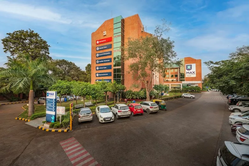 Max Super Specialty Hospital, Mohali