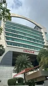 "Empowering Financial Institutions: The Role of OFSSL in IT Services"