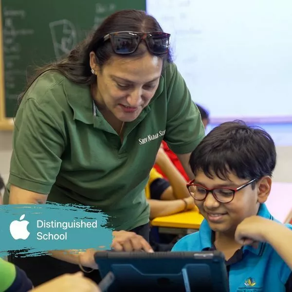 Shiv Nadar School, Faridabad: Recognized as an Apple Distinguished School for Innovation in Education"