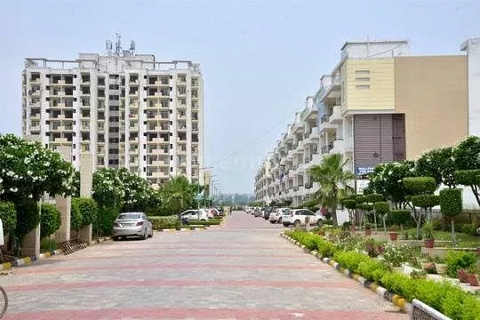 2/3 bhk flats in Savitry Greens- VIP Road, Zirakpur: