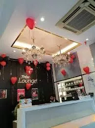 Tress Lounge | Best Salons in Chandigarh | Top Salons in Chandigarh