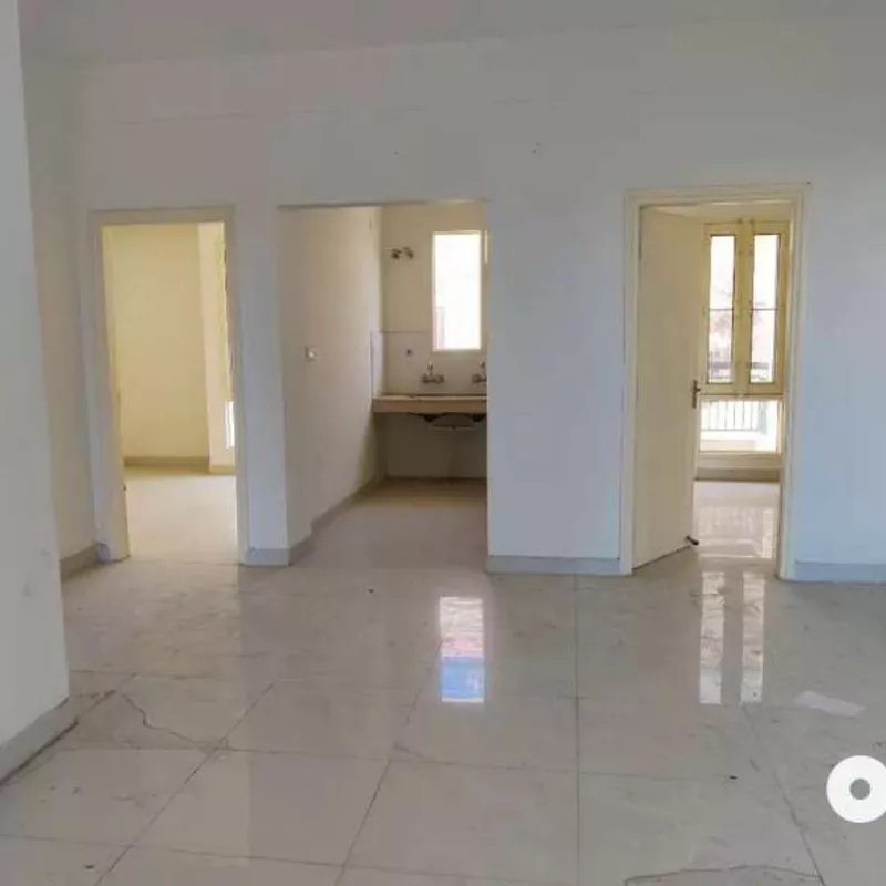 Spacious 2 BHK Flat for Sale: 1250 sq. ft. with Store in SBP City of Dreams.