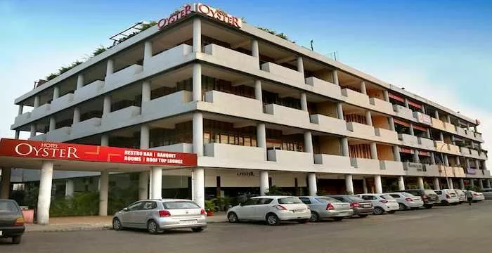 Discover the Best Luxury Hotel in Chandigarh - Book Your Stay at Hotel Oyster