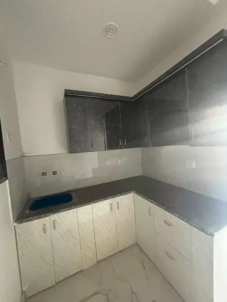 Affordable 3 BHK Flat in DLF Ankur Vihar – 975 sq. ft. and Ready to Move In"