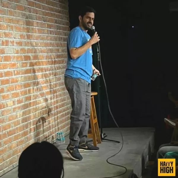 "Happy High Comedy Club: Where Every Show is a Hilarious Experience
