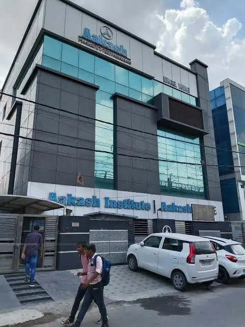 Best Coaching Centers in Delhi for NEET & IIT-JEE