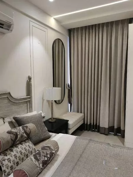 “Spacious 3 BHK Flat for Sale in SBP – 1700 Sqft, 3 Beds, 3 Baths”