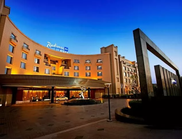 Radisson Blu Plaza Hotel, Delhi Aerocity | Best Hotel in Delhi | Best 5- star hotel in Delhi |