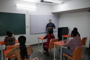 Amaze Classes Chandigarh |  Top  coaching institutes for NEET  in Chandigarh | Coaching for medical exams - Coaching Institutes in India