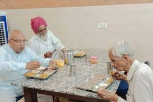 "Heartfelt Thanks to Rakesh Goyal Ji for Sponsoring Lunch at Sai Birdh Ashram" - Old Age Homes in India