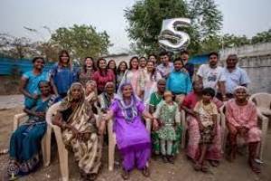 Wishes and Blessings: Trusted Care for Seniors in Kolkata's Elite Circle" - Old Age Homes in Delhi