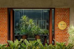 Under the Neem Restaurant - Restaurant Deals in India