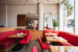 Nook Restaurant - Restaurant Deals in Delhi