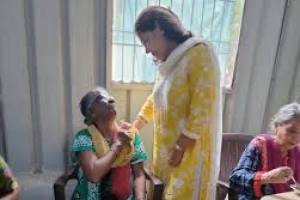 Wishes and Blessings: Trusted Care for Seniors in Kolkata's Elite Circle" - Old Age Homes in Delhi