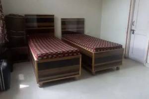 Premium AC Girls PG Near Allen and Helix Institute in Sec 21D, Chandigarh - Flats & Apartments in India