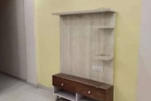 1 BHK Flat for Sale in DLF Dilshad Ext-2 – 450 sq. ft, Prime Location!" - Flats & Apartments in India