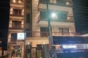 Nearmi Hotels | Best  5 star  wedding resorts in Delhi | Top resorts in Delhi - Wedding Planners in Delhi