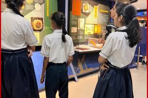 Suraj School Sector 56 Students Gain Insights from ISRO at Nehru Planetarium
