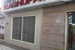 HOTEL RAGHUPATI  Best Hotels in  Ayodhya | Top Hotels in Ayodhya near Ram Mandir